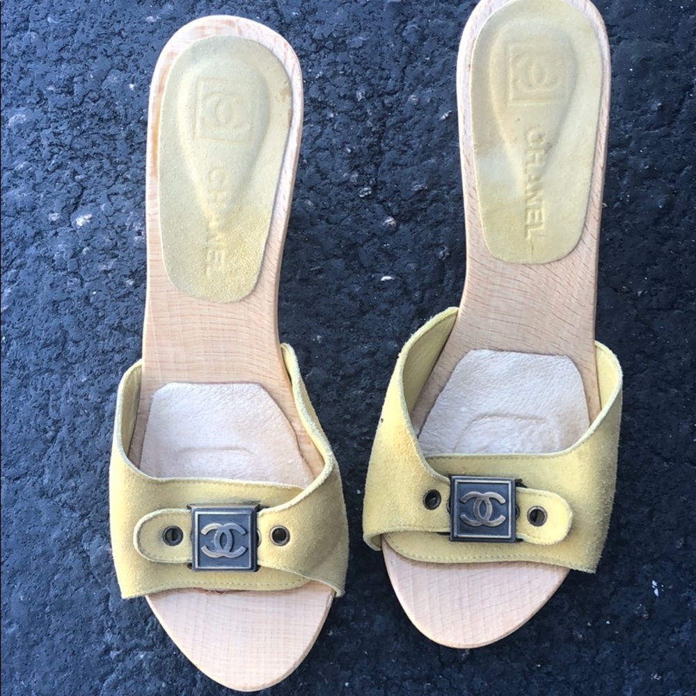 Chanel open toe vintage